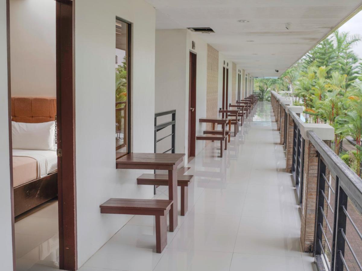 Marzon Hotel Kalibo Exteriör bild