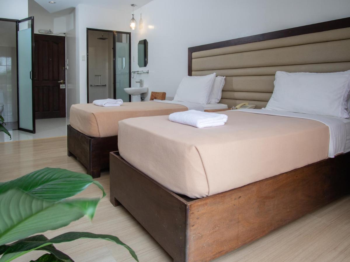 Marzon Hotel Kalibo Exteriör bild